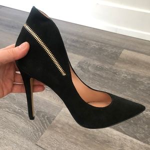 Black Suede Pump